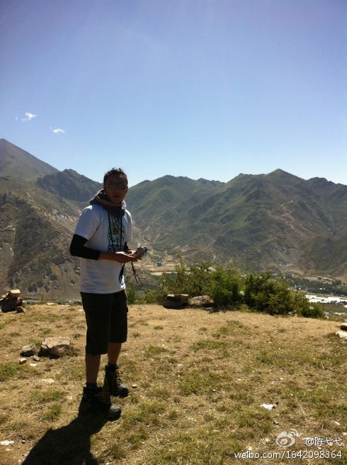 61e06ebcjw1dkj1xhejqlj